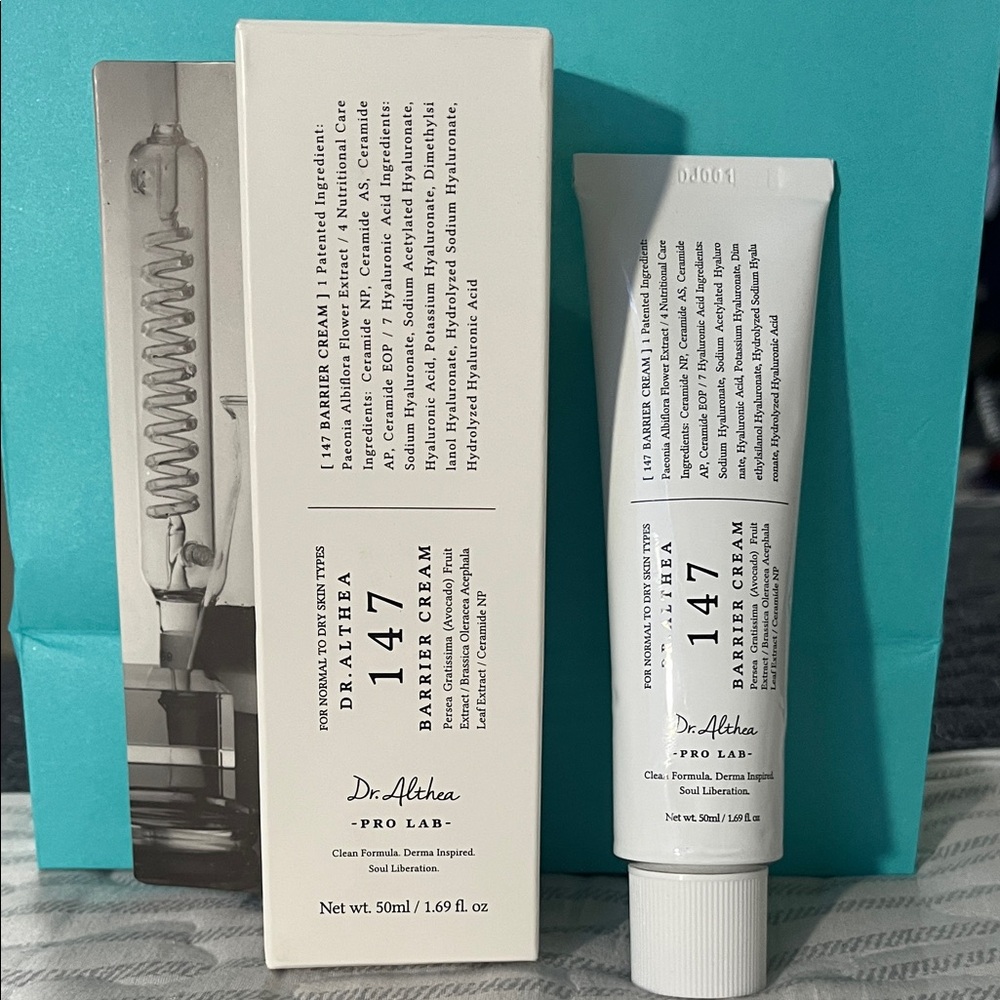 147 Barrier Cream - White